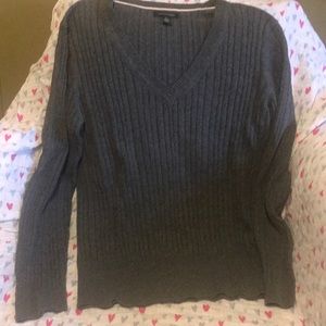 Tommy Hilfiger Grey Sweater Womens size XL EUC